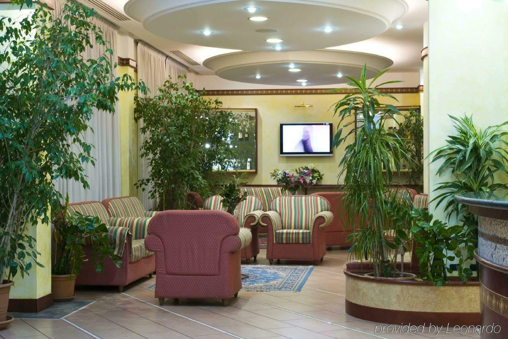 Romea Hotel 3*